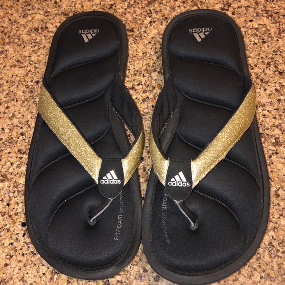 adidas fit foam flip flops